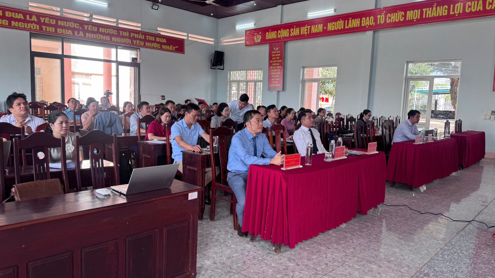 Bài giảng xã Nhân Cơ - Khảo sát thực địa
